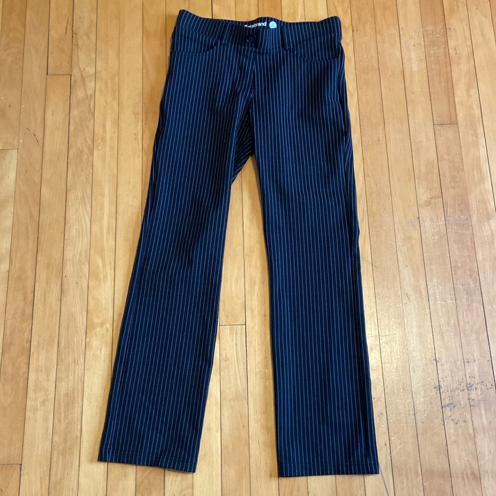 NWOT Betabrand Dress Pants Yoga Pants, Small Petite, black pinstripe, 7-pocket